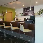 Express By Ihg 3*