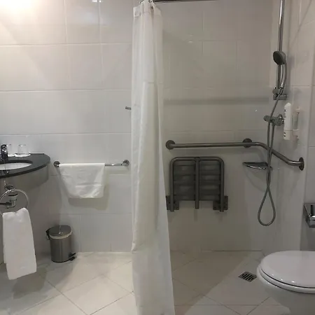 Express By Ihg Hotel