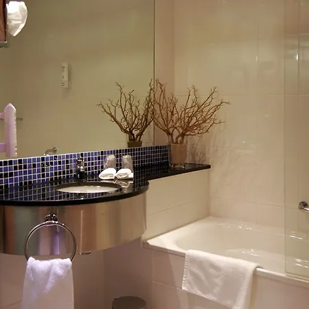 Hotel Express By Ihg