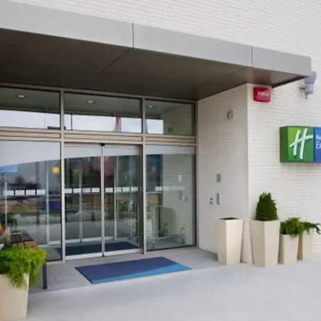Express By Ihg