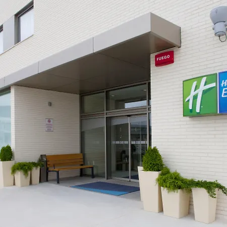 Express By Ihg 3*