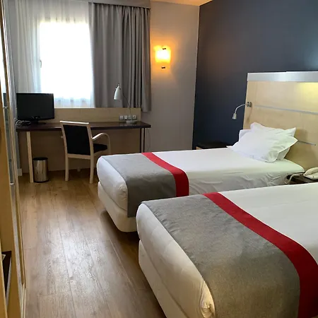 Express By Ihg 3*
