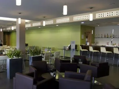 Express By Ihg 3*