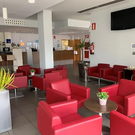 酒店 维多利亚快捷假日酒店 3*