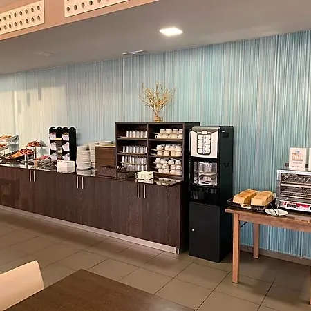 Hotel Express By Ihg 3*