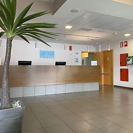 Express By Ihg Hotel