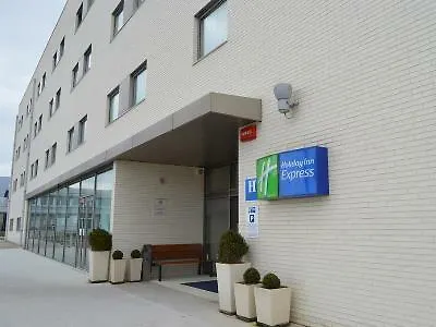 维多利亚快捷假日酒店 酒店 维多利亚-加斯特伊兹