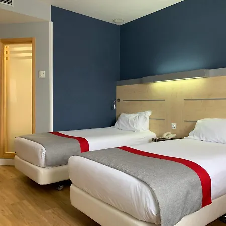 维多利亚快捷假日酒店 3*