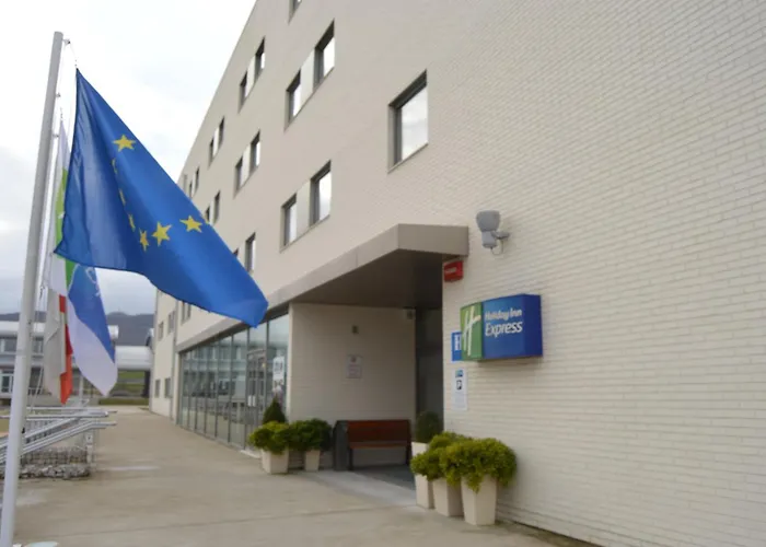 Hotel Express By Ihg