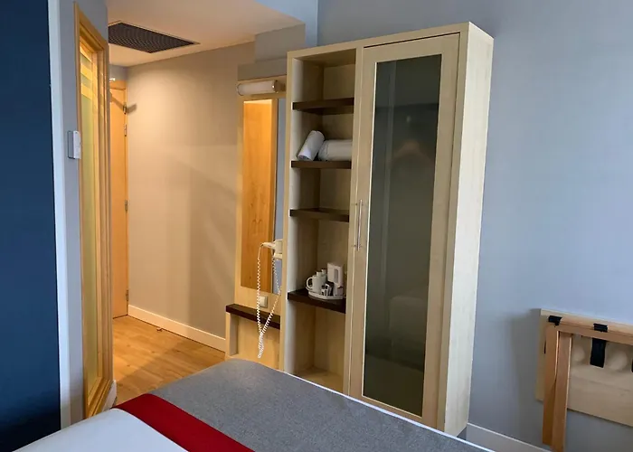 Hotel Express By Ihg