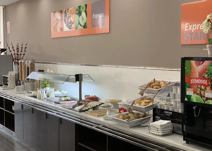 Hotel Express By Ihg 3*