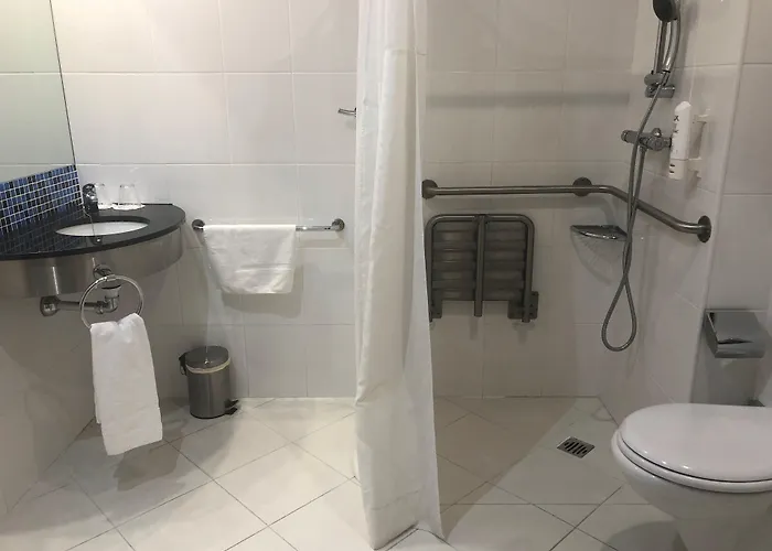 Hotel Express By Ihg 3*